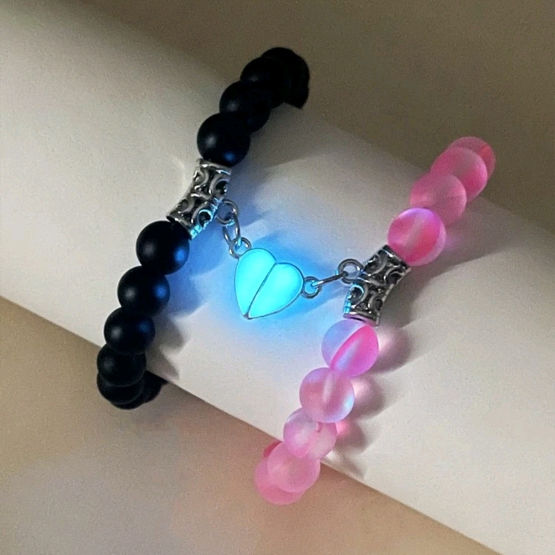 Set de pulsera para pareja con cuenta brillante con diseño de corazón